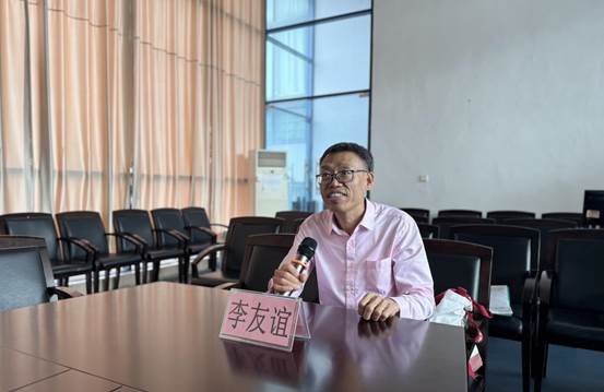 215af2cec6e96ef6e3c6211bdc53581