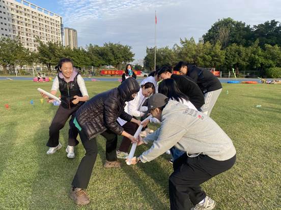 b10fb231575841a217e91a1306800de